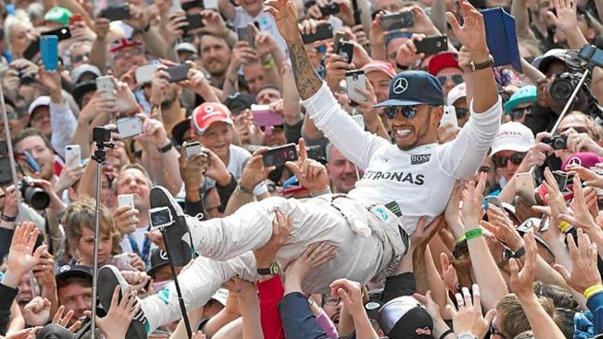 Lewis Hamilton, un heroi local al circuit de Silverstone