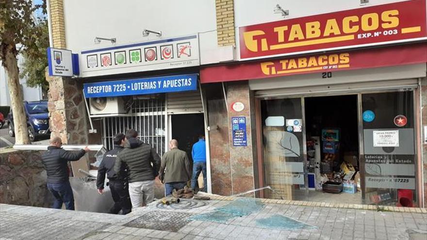 Un herido en la deflagración de un estanco en obras en Nueva Ciudad