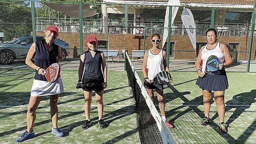 Uno de los equipos femeninos participantes.