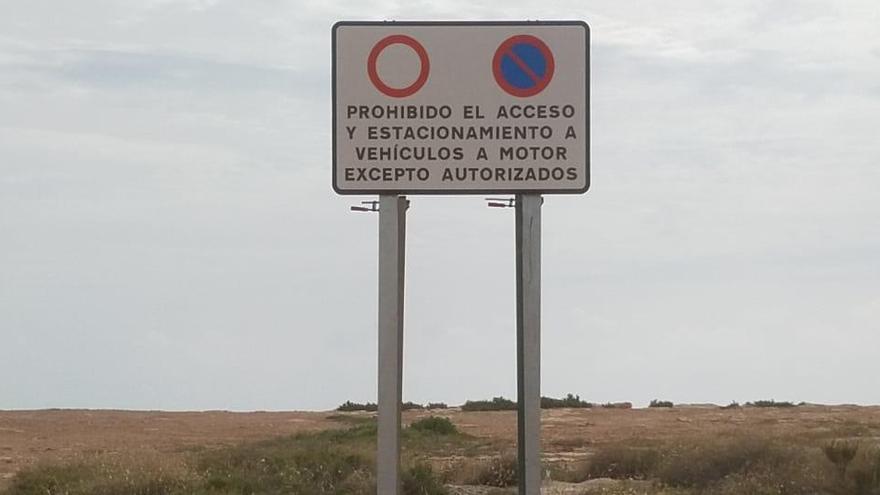 Torrevieja prohíbe el acceso de vehículos a las calas para &quot;expulsar&quot; a las autocaravanas