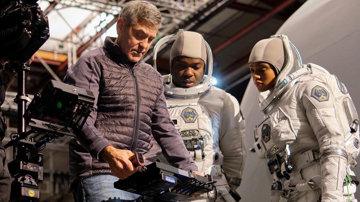 George Clooney, en el rodaje de 'Cielo de medianoche'