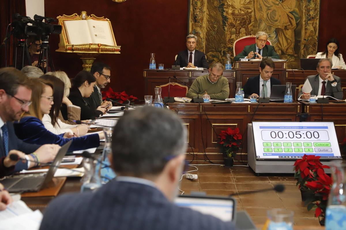 A.J.González Córdoba Pleno de la Diputación Salvador Fuentes