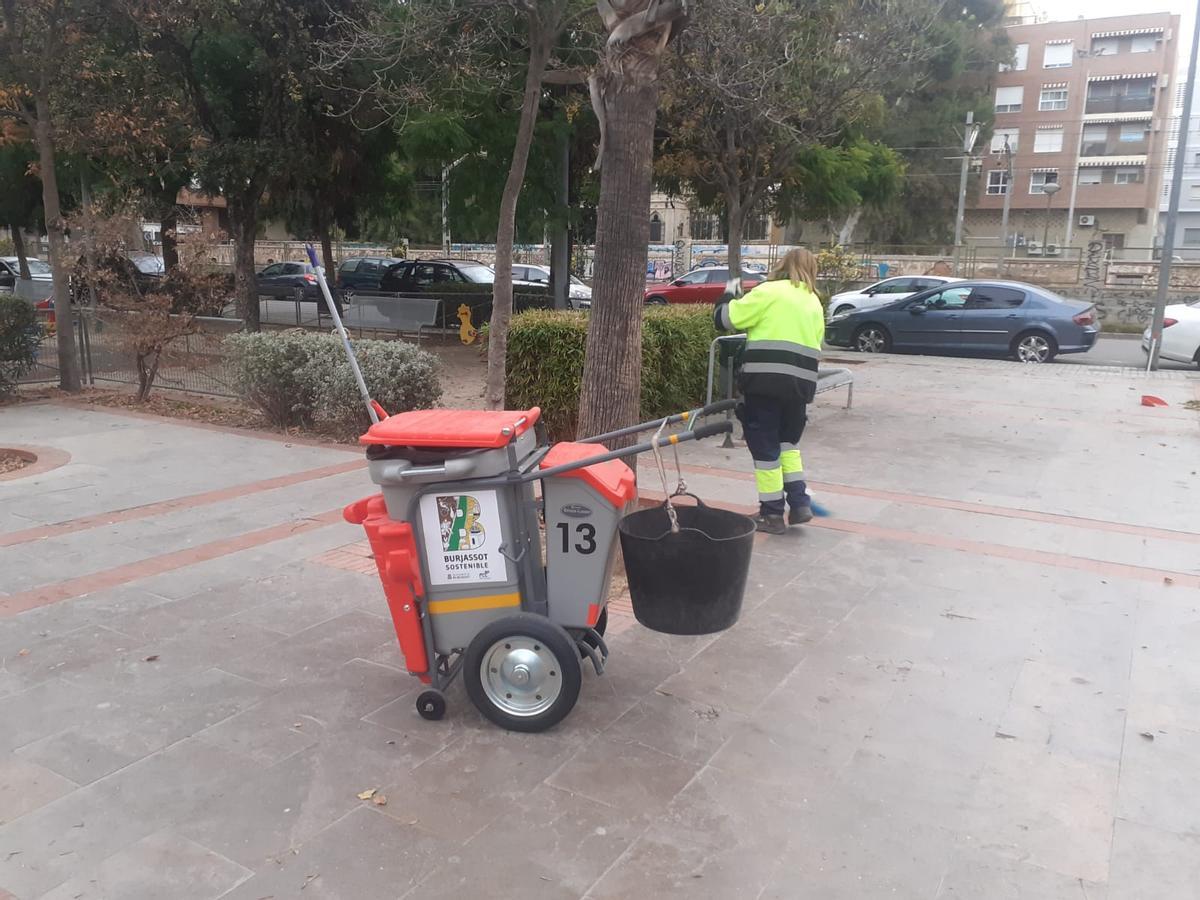 Nuevo carro de limpieza en Burjassot.