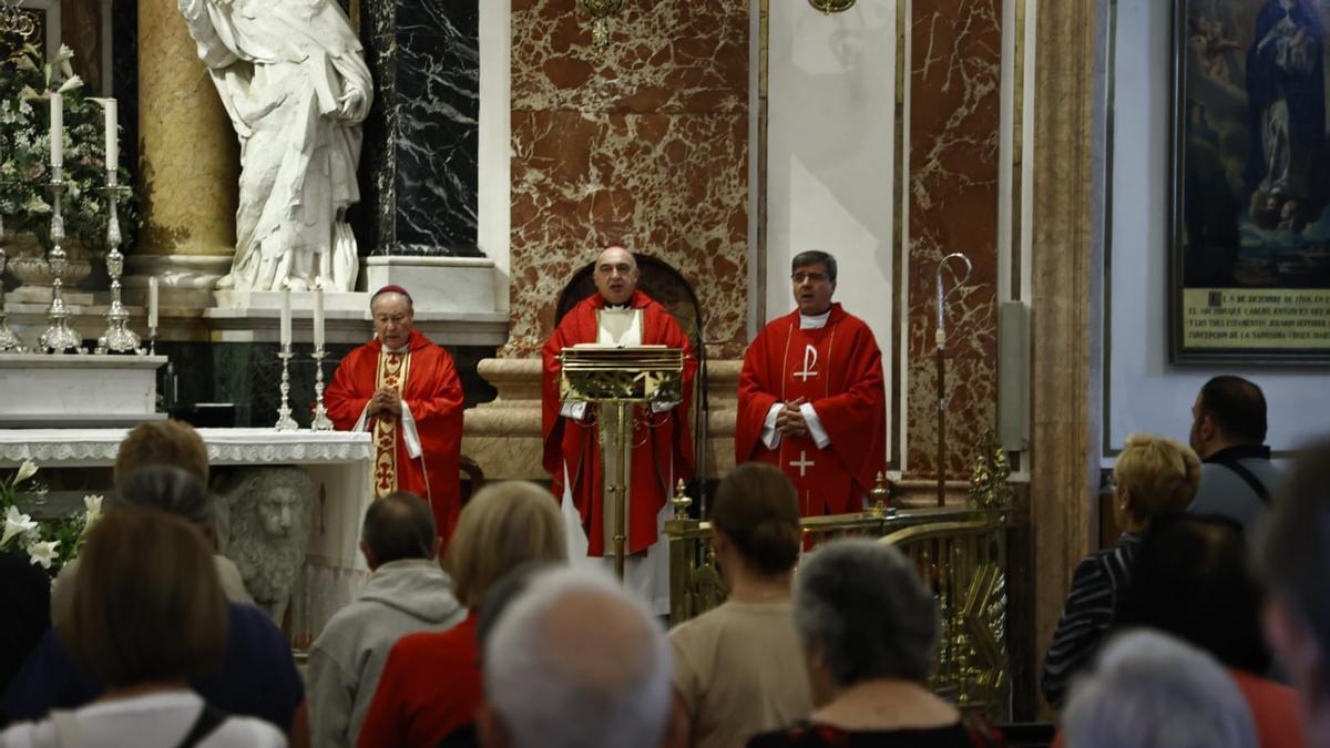 Monseñor Benavent durante la homilia.