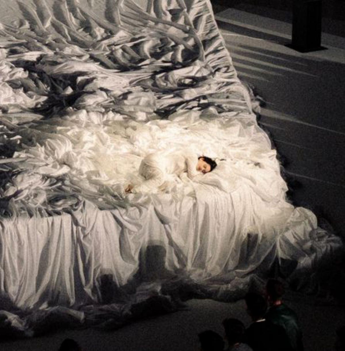 Rosalía descobreix la seva catedral