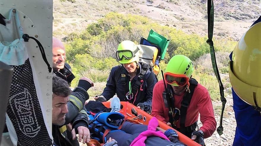 Rescate aéreo en Calblanque