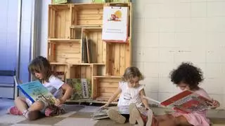 Un grupo de profesores impulsan un "compromiso" para que la cultura lectora "forme parte de la identidad docente"