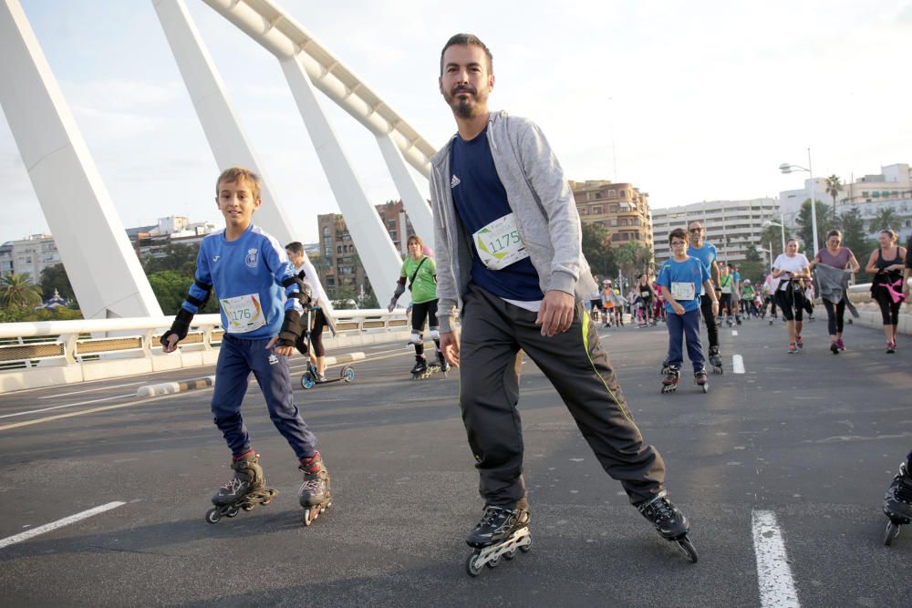 Marea en València contra el Cáncer de Mama