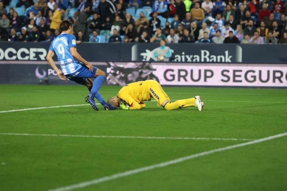 El Málaga se adelantó, perdonó y desapareció en una segunda mitad donde vio como el Osasuna remontaba para llevarse el choque