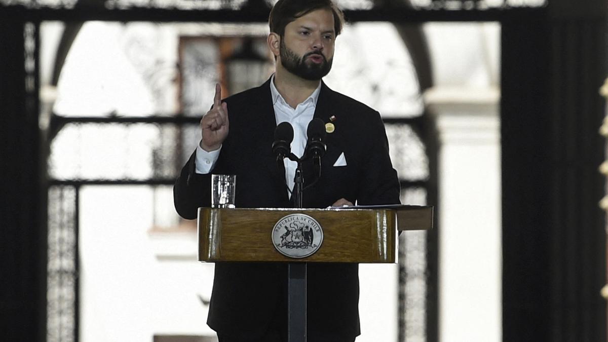 El presidente de Chile, Gabriel Boric, durante la ceremonia para conmemorar el 50 aniversario del golpe de Estado contra Salvador Allende.