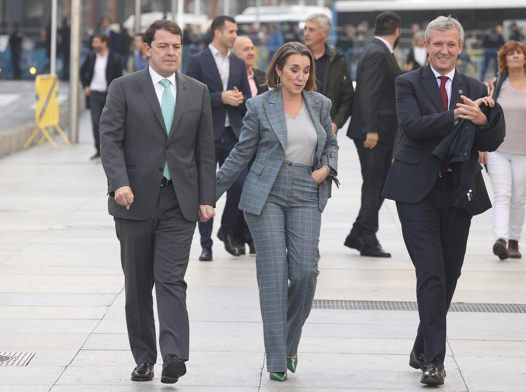 El presidente de la Junta de Castilla y León, Alfonso Fernández Mañueco, asiste a la Sesión Plenaria para la Investidura del presidente del Gobierno de España.