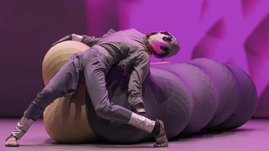 Las 'viajeras del espacio' aterrizan en el Centre Cultural de Jesús