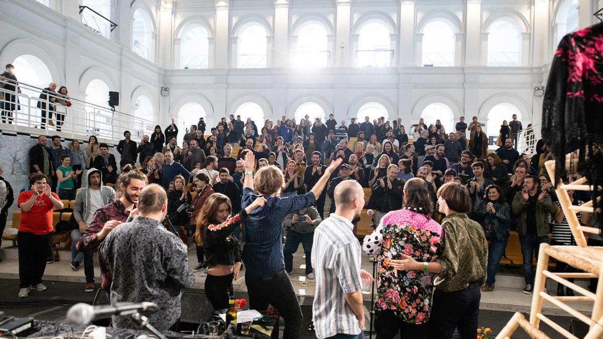 L'esperit de l'emac. segueix intacte amb aquesta transformació de festival a una única jornada de música i festa.