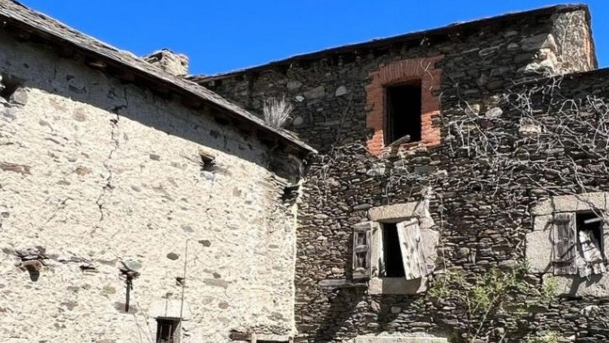 Cal Forner Vell actualment abandonat es convertirà en pisos de lloguer protegit