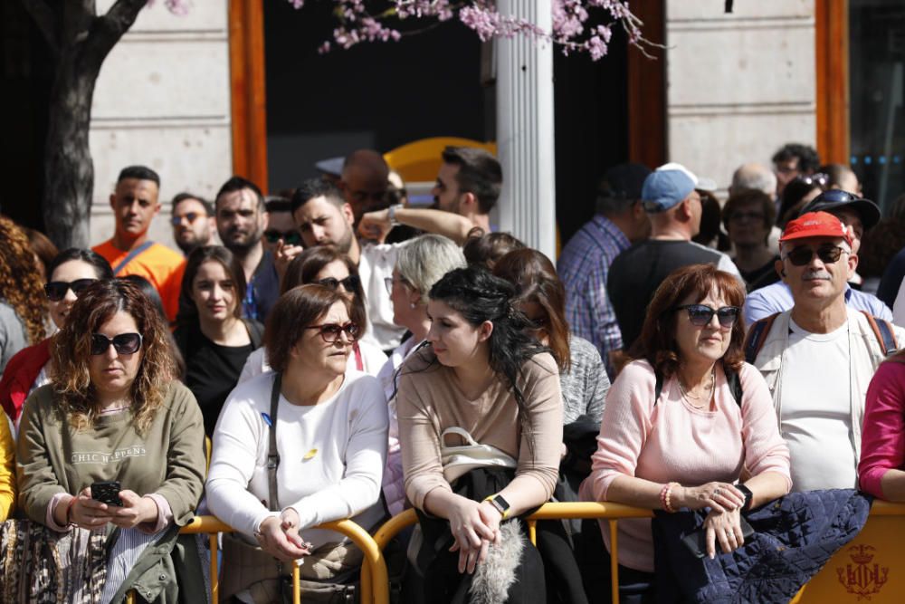 Búscate en la mascletà del 9 de marzo