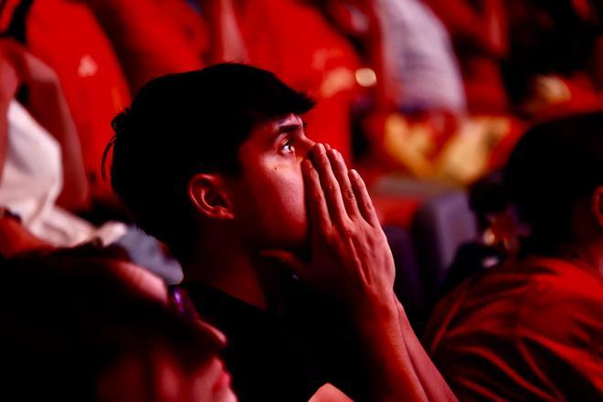 Así se ha vivido el Francia - España desde el Roig Arena