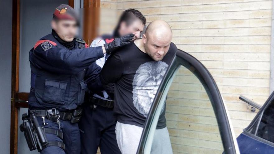 Presó sense fiança per al detingut per torturar i matar un paleta a Puigcerdà