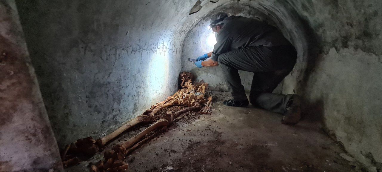 Un investigador valenciano encuentra una momia en Pompeya