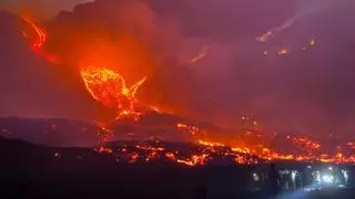 El espectáculo natural de la erupción del Etna atrae a los visitantes