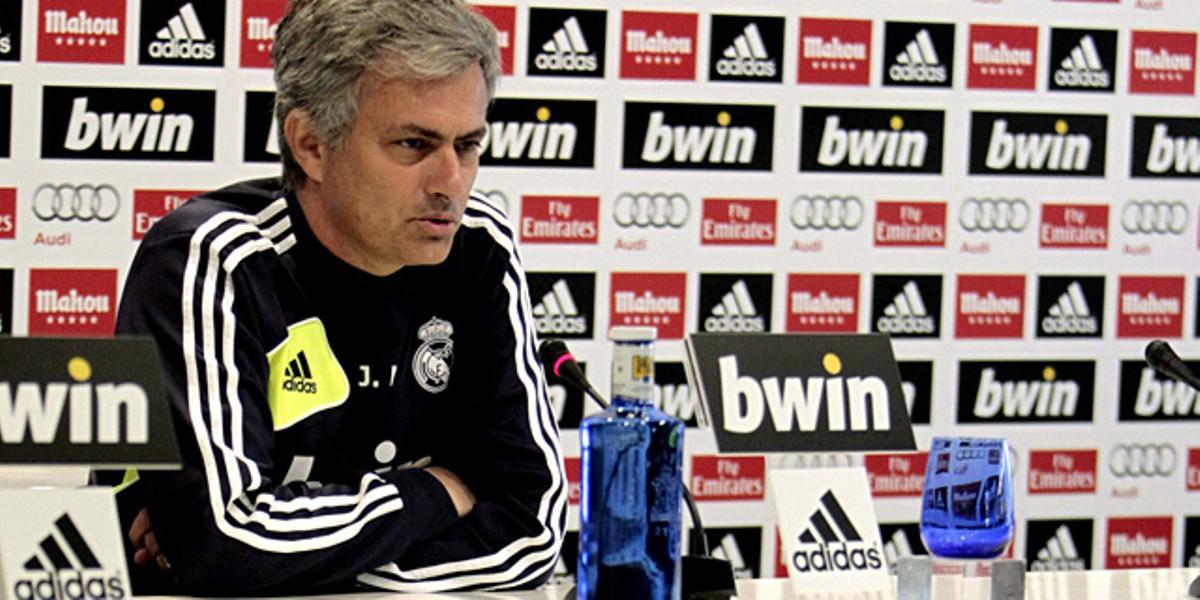 José Mourinho, durante una rueda de prensa en el Bernabéu en 2013