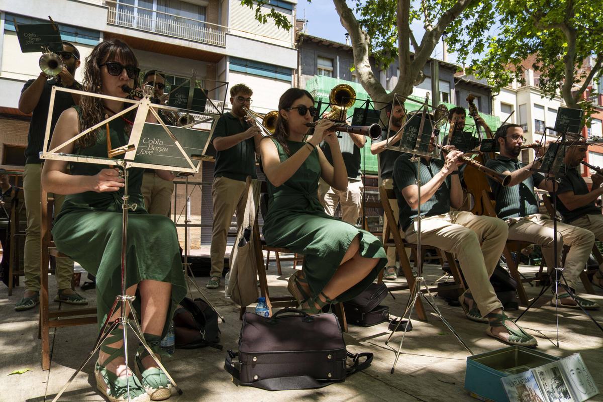 Els Saletes ressorgeixen a la Patum amb la nova sardana de Robert Agustina