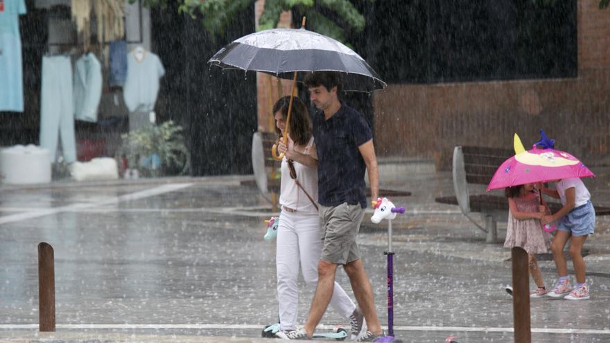 Amenaza de lluvia en el inicio de la Semana Santa: consulta la previsión día a día
