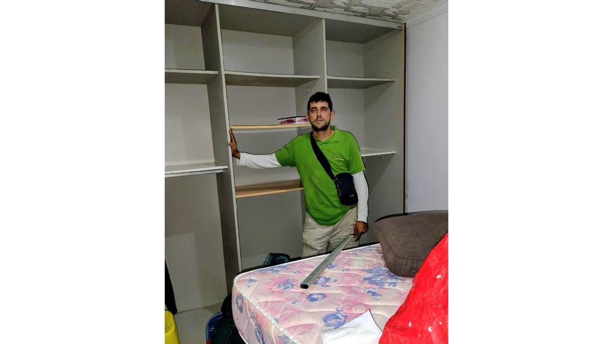 VIVIENDA/ Horas para el desahucio de la familia de Ingenio de su casa bajo la borrasca Claudia