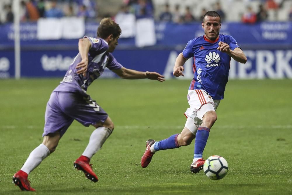 El partido entre el Real Oviedo y el Real Valladolid, en imágenes