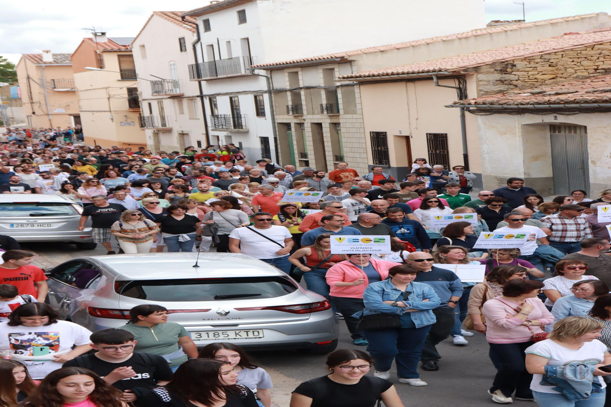 Galería de fotos: 2.000 personas claman por una solución ante el inminente cierre de Marie Claire