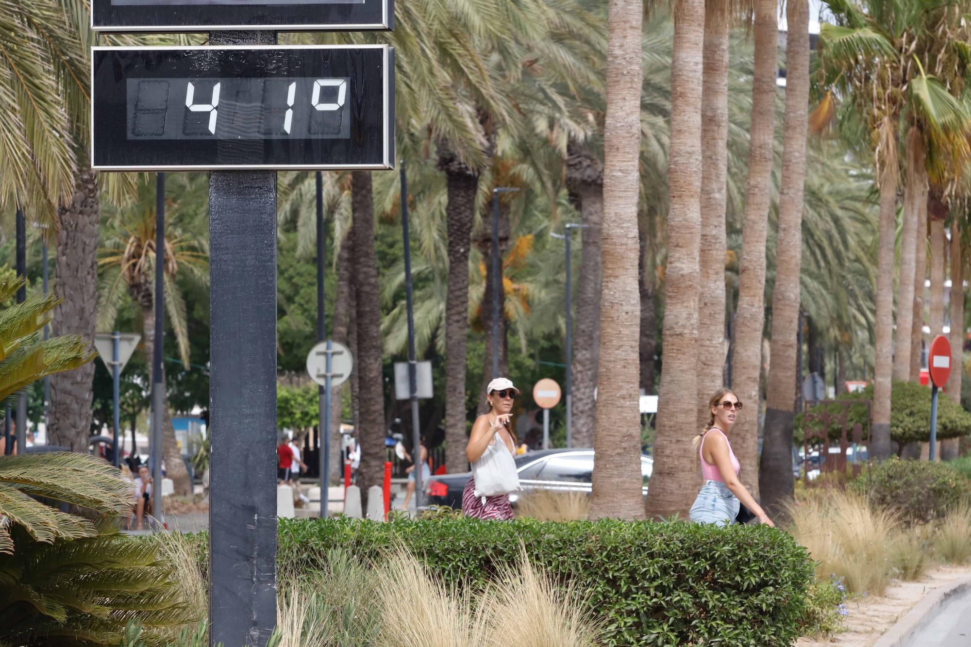 Récord de temperaturas en Ibiza y Formentera: las imágenes del calor