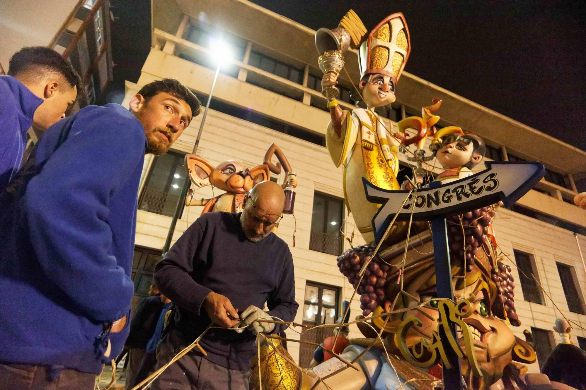 Galería de fotos de la 'cremà' de las Fallas de Burriana 2024