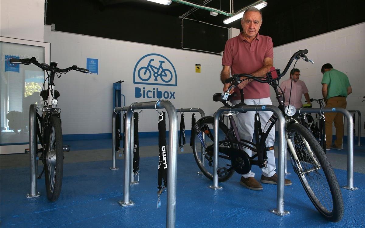 El metro estrena los primeros aparcamientos de bicicletas – Barcelona al Día