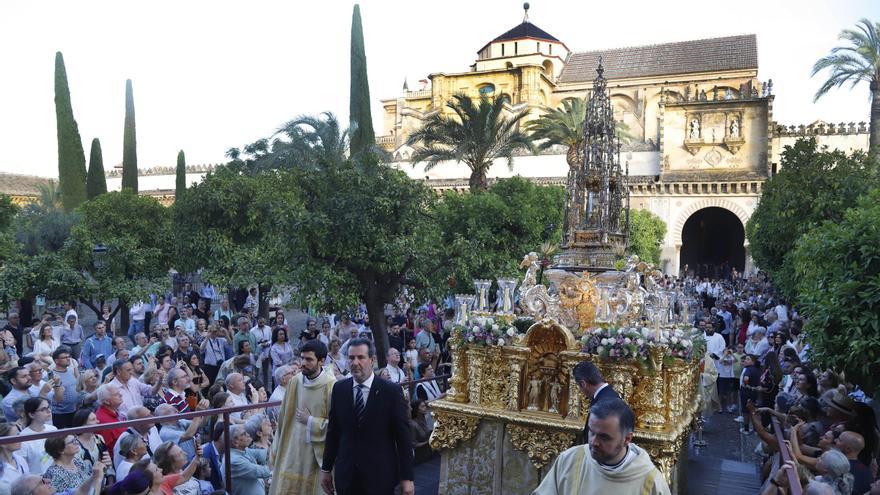 La procesión del Corpus Christi recorre este domingo por la tarde las calles de Córdoba