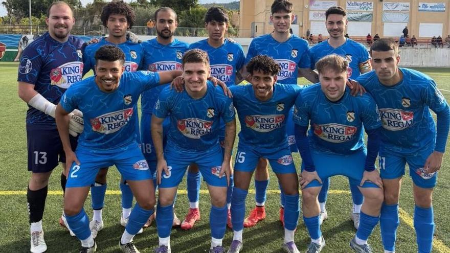 Último once titular de la UD oliva en el campeonato de liga