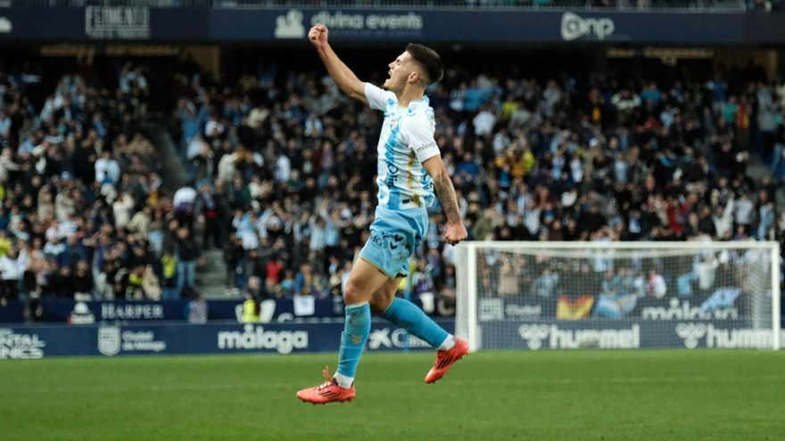 Chupe y el mercado de invierno, debate abierto en el Málaga CF
