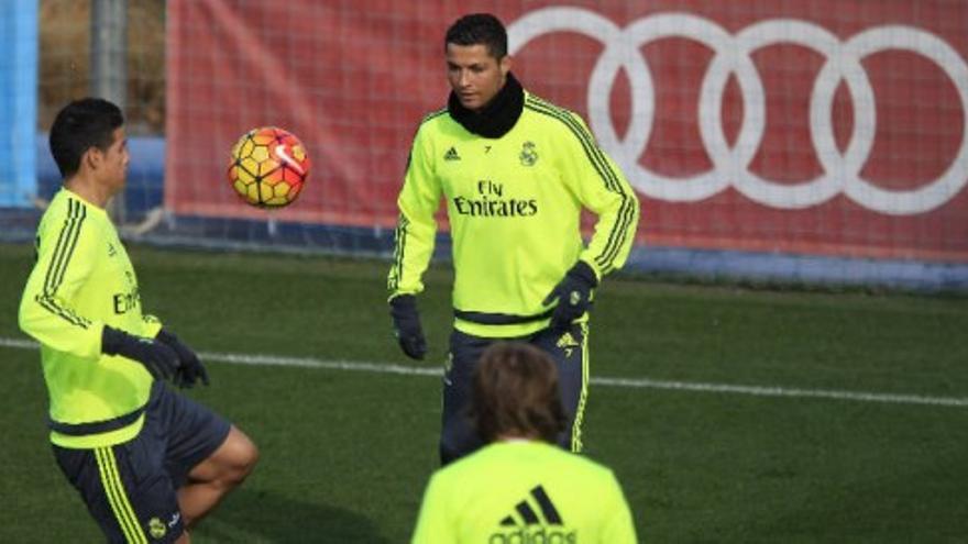 Real Madrid y Espanyol velan armas antes del encuentro en el Bernabéu