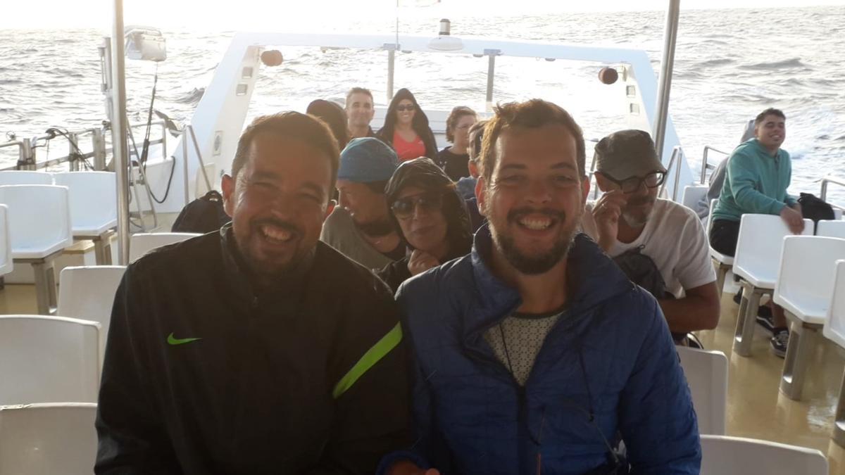 Docentes del CEO Ignacio Aldecoa en el barco hacia La Graciosa el pasado 8 de septiembre.