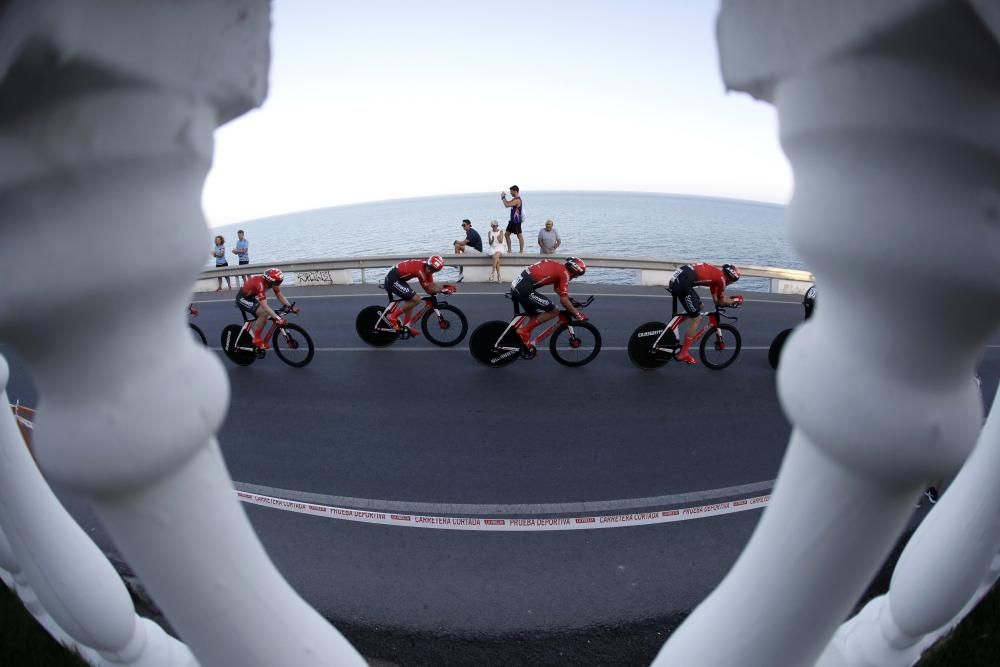 Las imágenes de la primera etapa de la Vuelta.