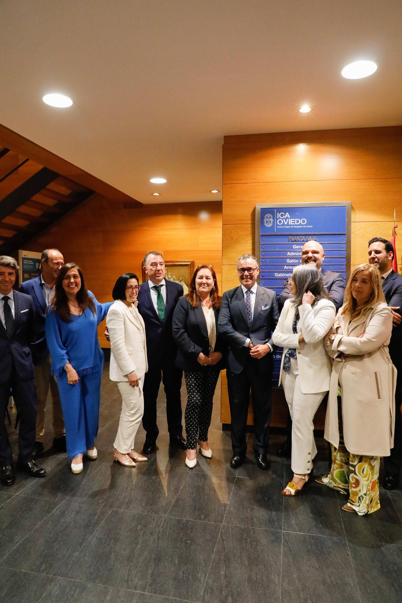 En imágenes: Así fueron las elecciones al decanato del Ilustre Colegio de Abogados de Oviedo