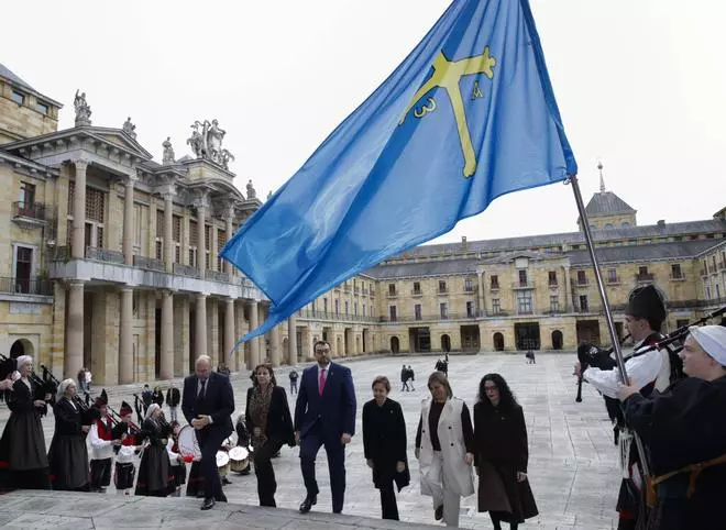 La Universidad Laboral de Gijón recupera por fin su iglesia y mira con optimismo a la Unesco para ser patrimonio de la humanidad