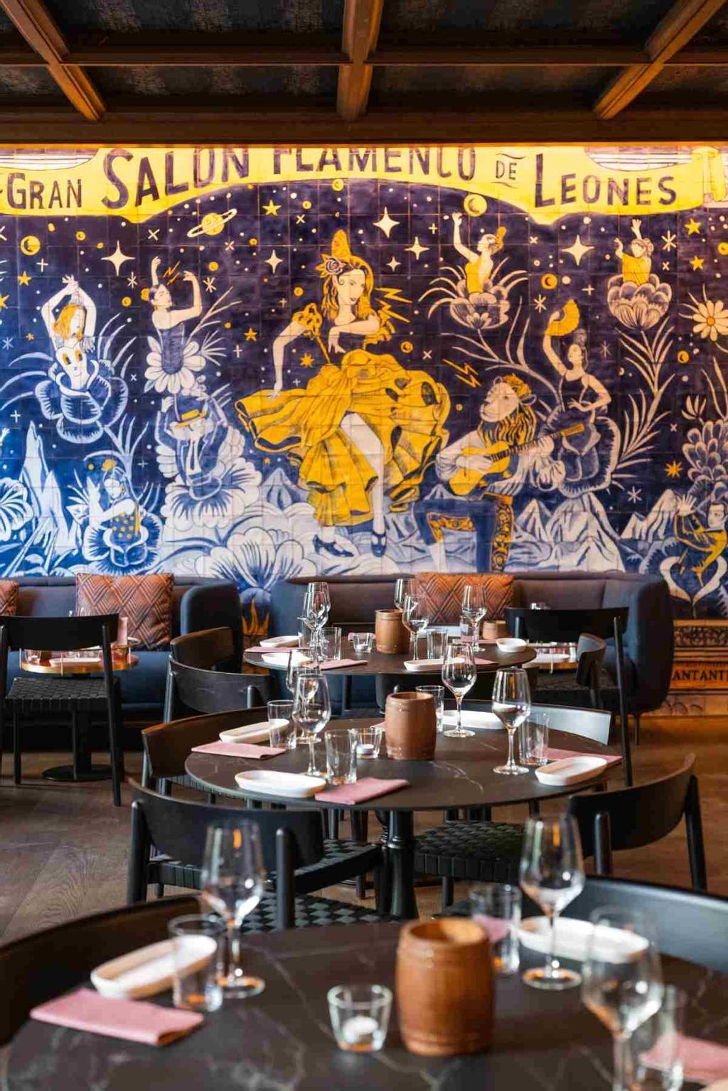 Un ambiente castizo combinado con cocina de vanguardia nos esperan en Flamenco de Leones.