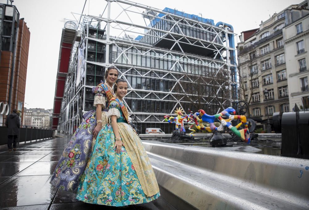 La galería más completa de un viaje histórico en la fiesta, con las falleras mayores en la ciudad más especial del mundo