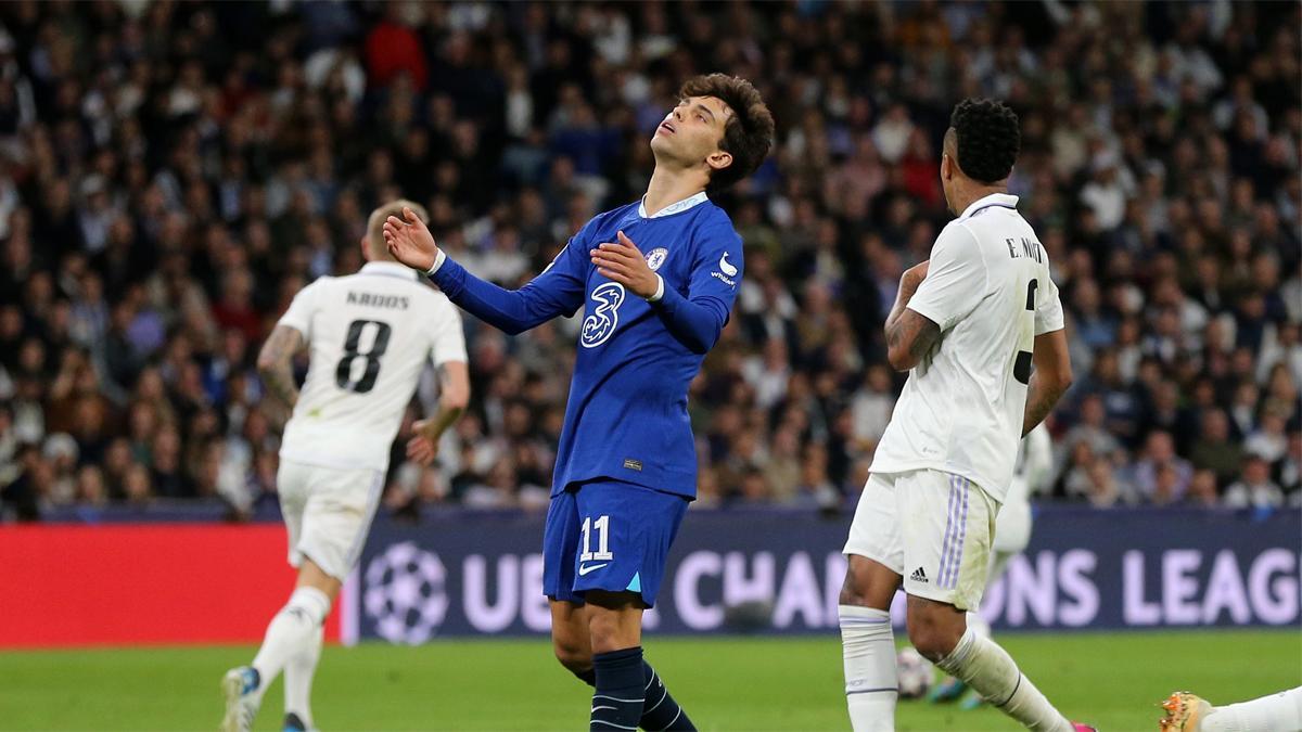 Joao Félix se lamenta de una ocasión ante el Real Madrid