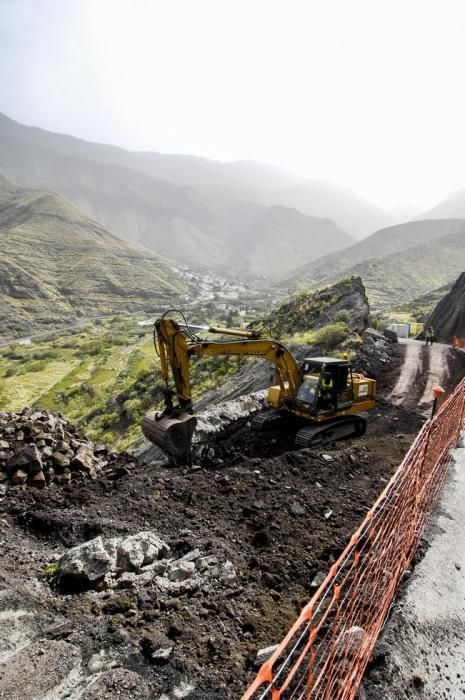 VISITA OBRAS REPARACION CARRETERA AGAETE LA ALDEA