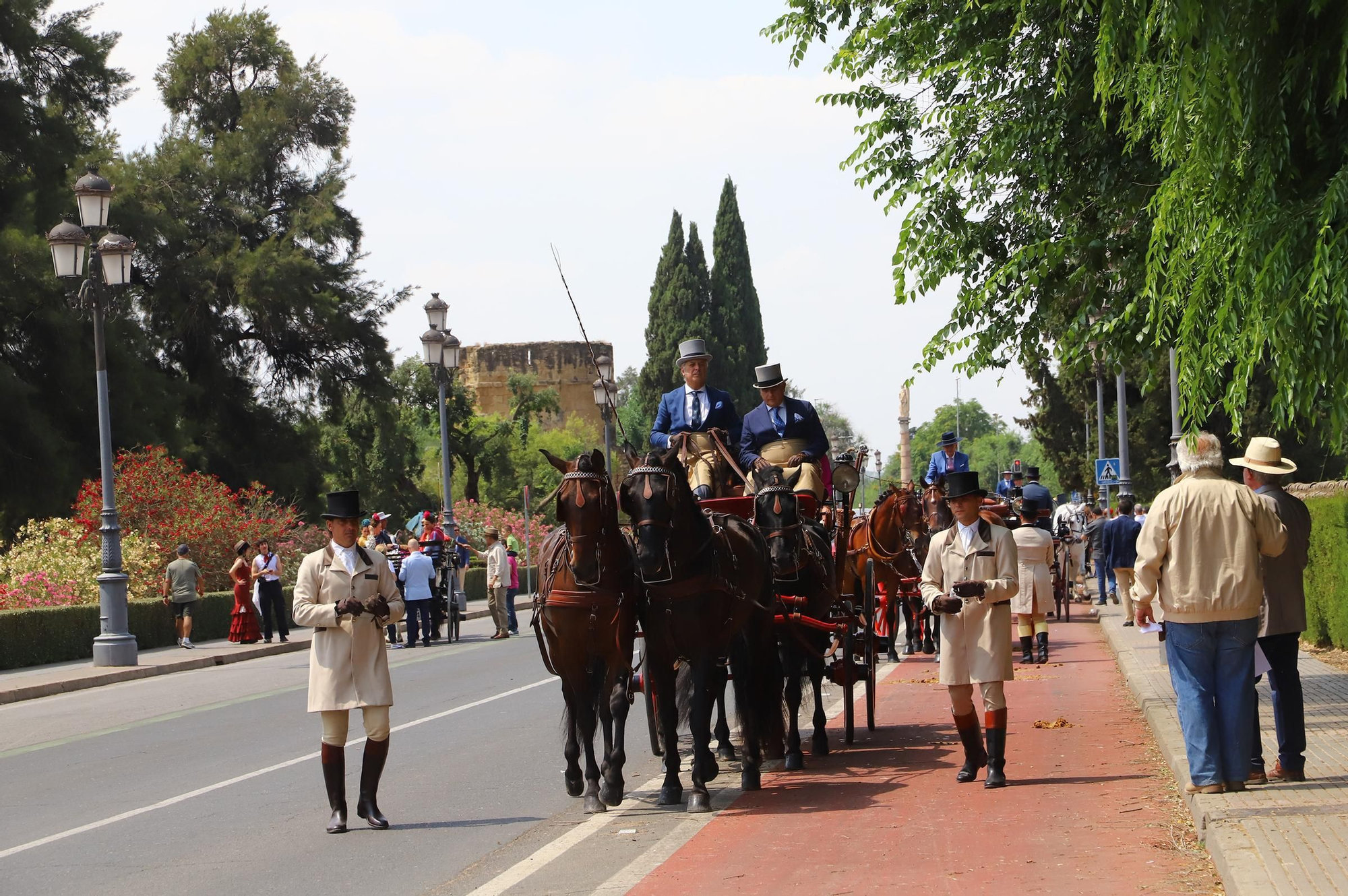Carruajes y misa en honor de Nuestra Señora de la Salud