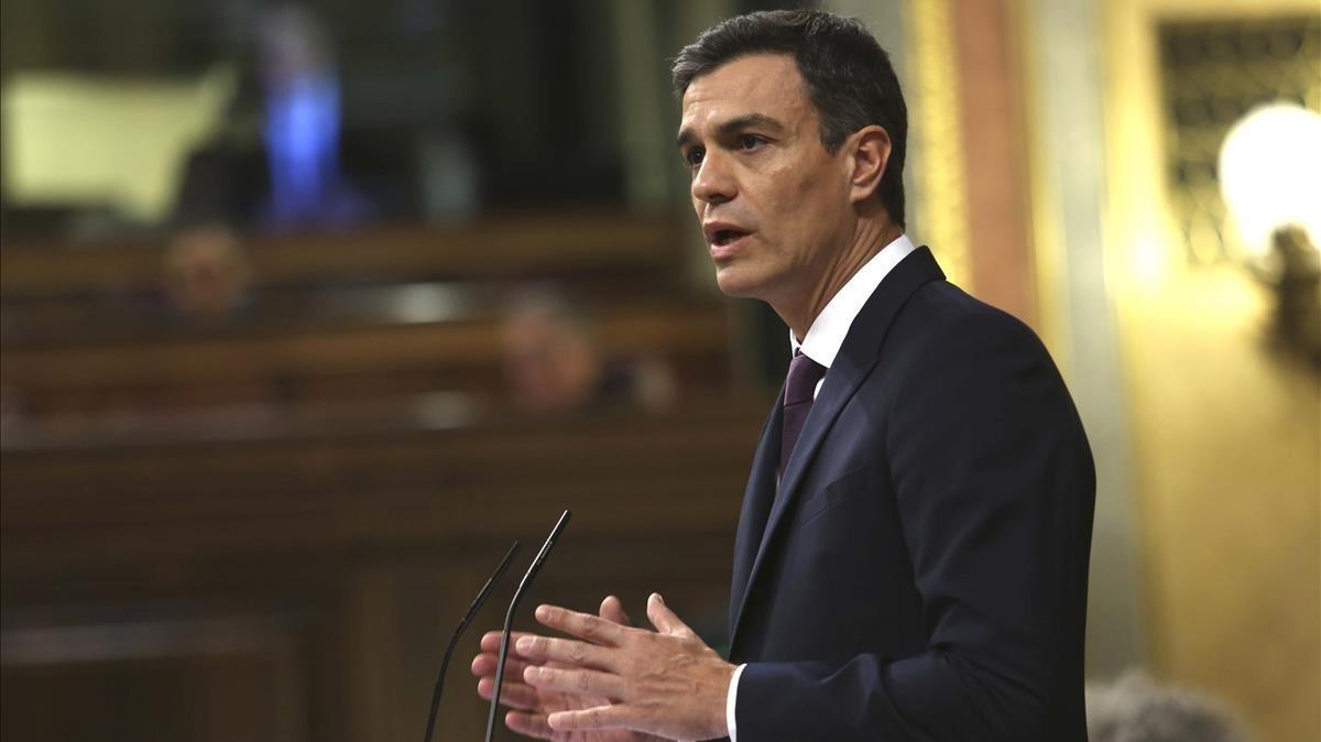 El Presidente del Gobierno y Secretario General del PSOE, Pedro Sanchez, en el Congreso de los Diputados.