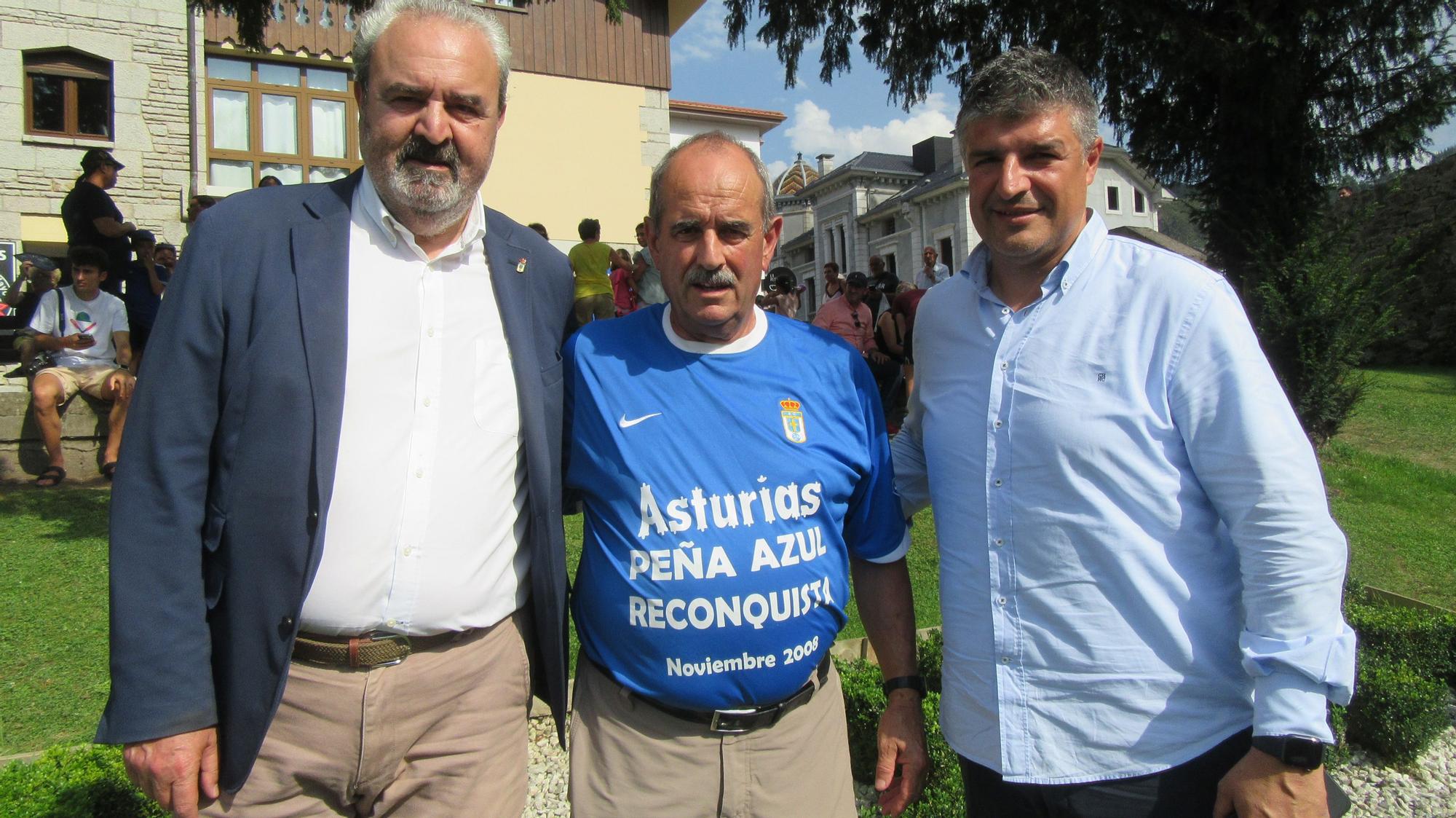 En imágenes: Así ha sido la visita del Real Oviedo a Covadonga junto a Pachuca