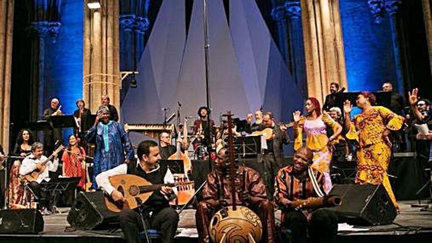 La Hespèrion XXI en directo con Jordi Savall al frente.