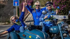 Les senyores del Tramvia Blau