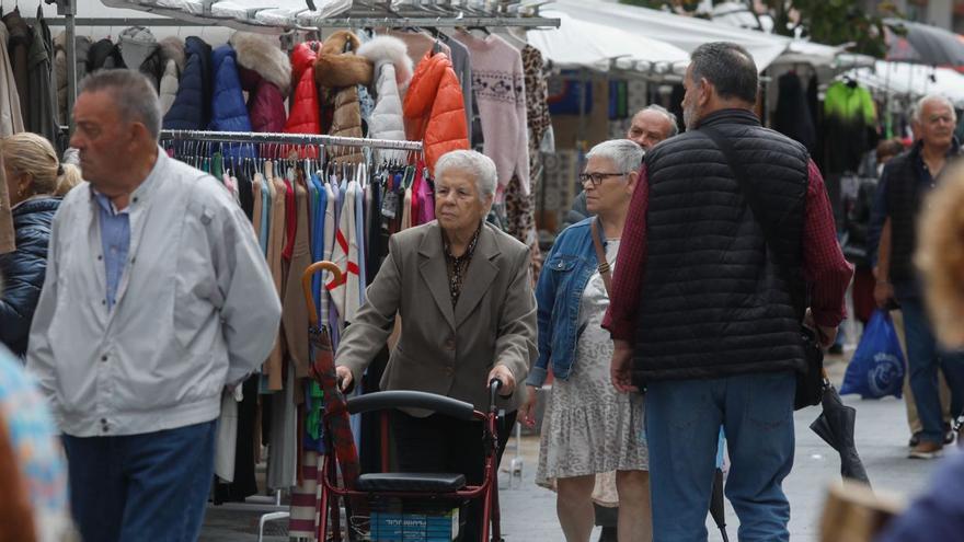 &quot;No tenemos la culpa&quot;, claman los ambulantes que urgen regresar a Hermanos Orbón